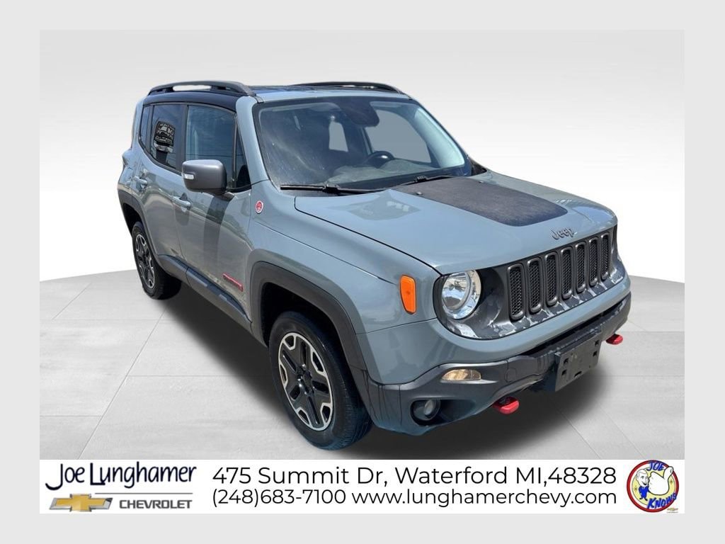 Used 2016 Jeep Renegade Trailhawk AWD/4WD 360° Tour
