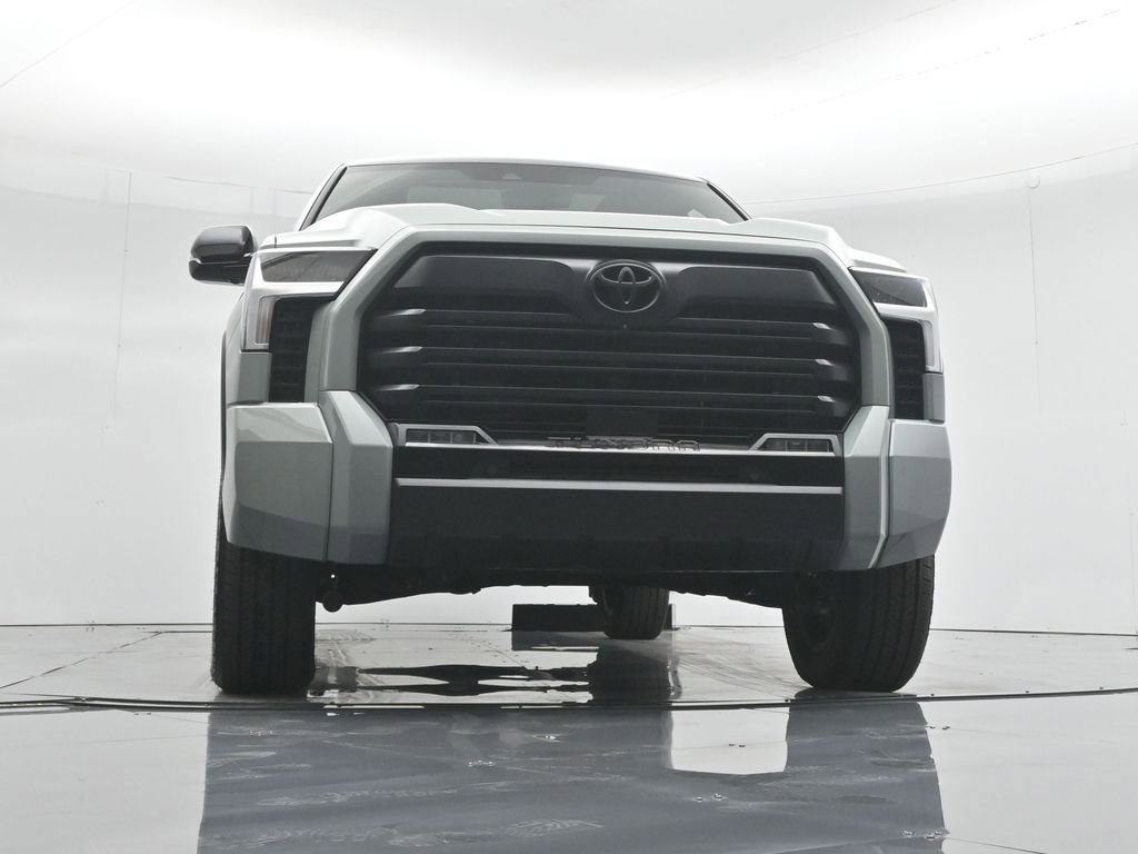 Used 2025 Toyota Tundra Limited image 52