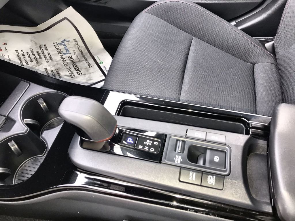 Used 2024 Toyota Prius Prime XSE Premium image 21