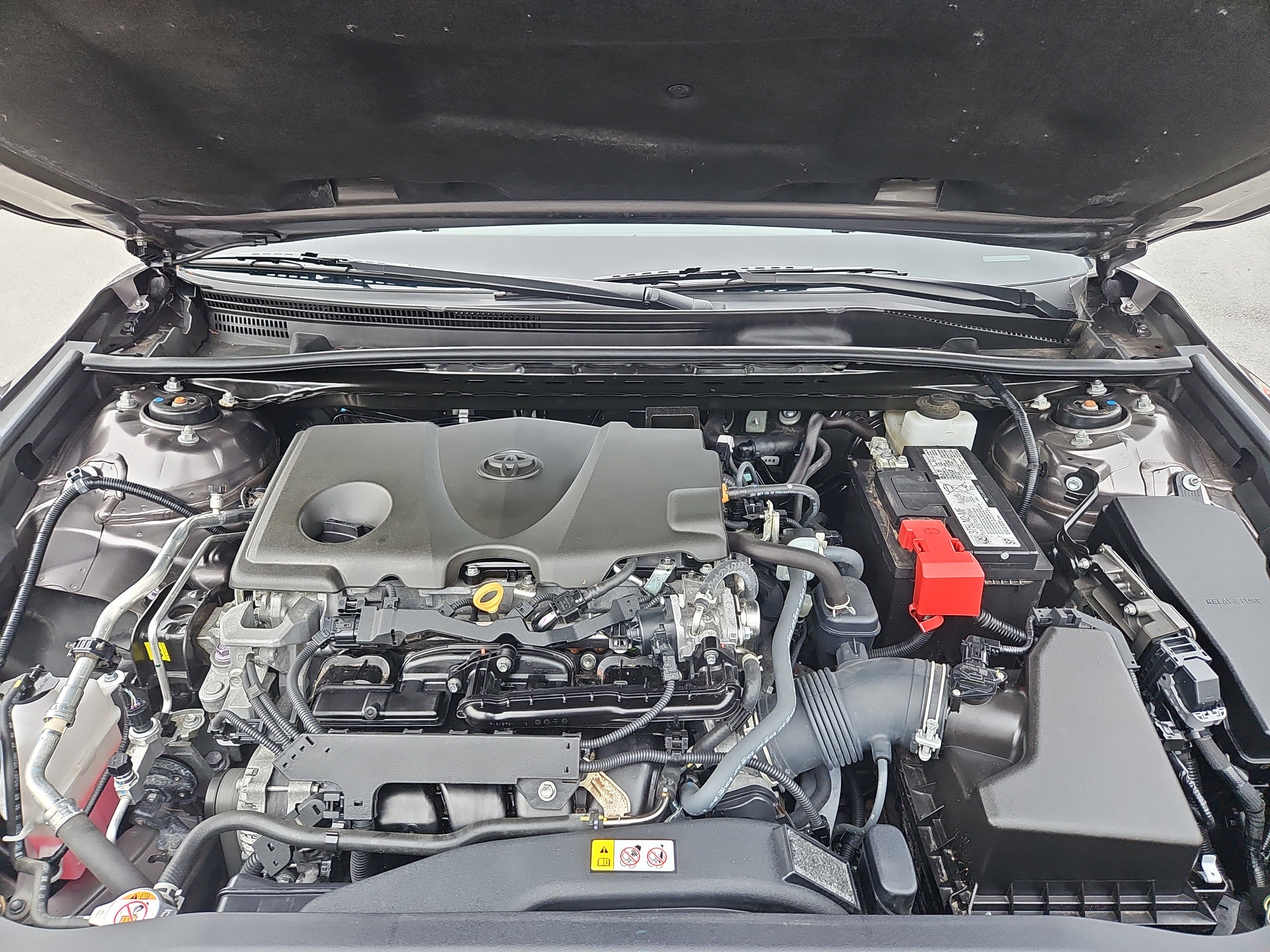 Used 2024 Toyota Camry SE image 29