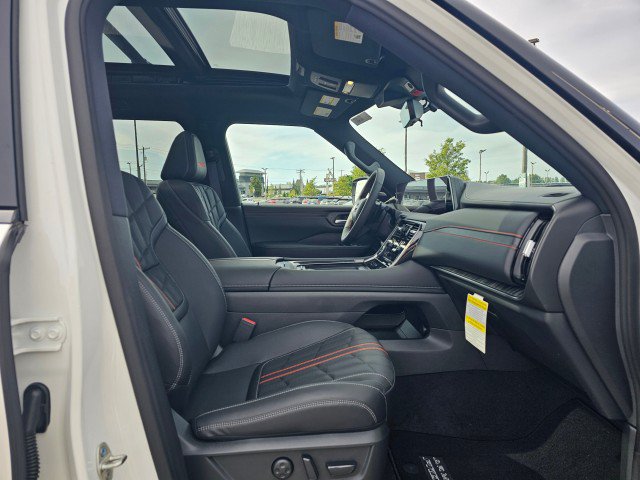 New 2026 Nissan Armada PRO-4X AWD/4WD image 13