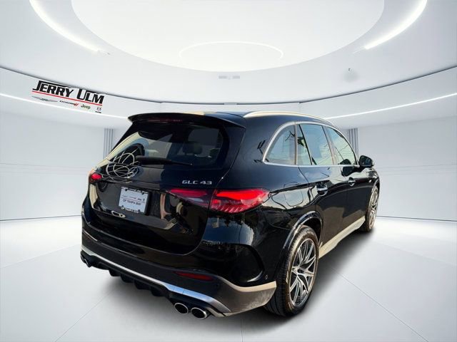 Used 2025 Mercedes-Benz GLC 43 AMG 4MATIC image 3