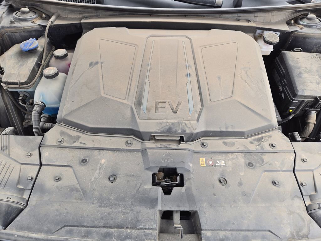 Used 2023 Hyundai Ioniq 5 SE image 25