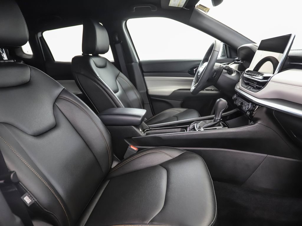 Used 2024 Jeep Compass Limited image 31