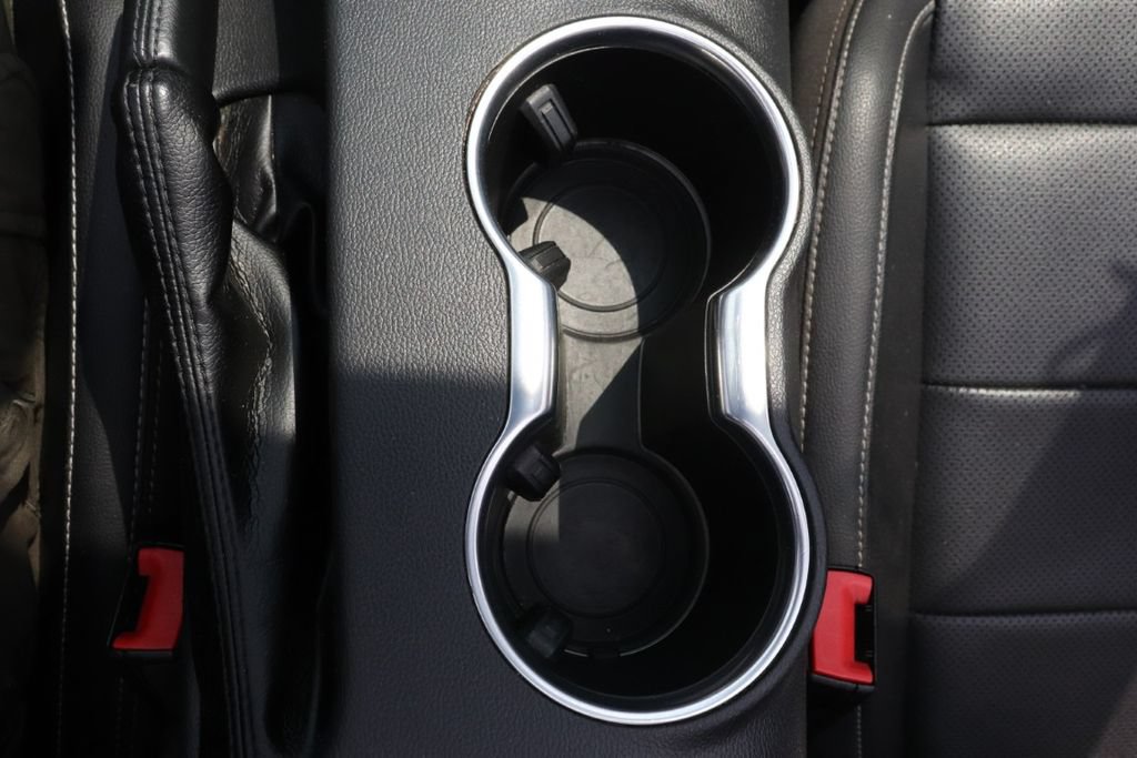 Used 2023 Ford Mustang Convertible RWD image 17