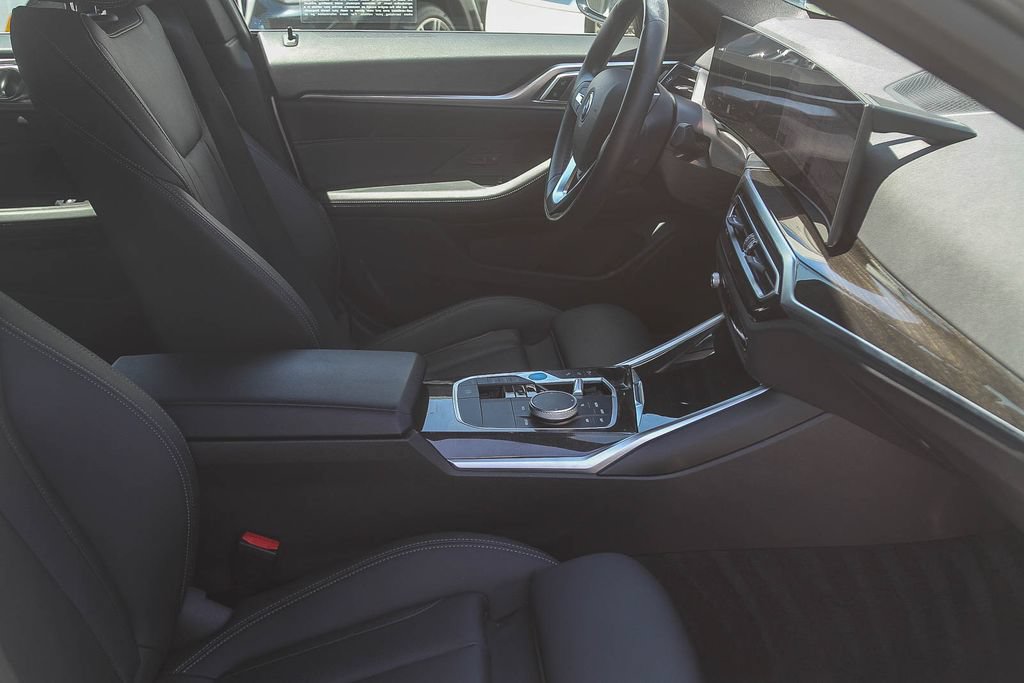 Used 2023 BMW i4 eDrive35 w/ Premium Package RWD image 13