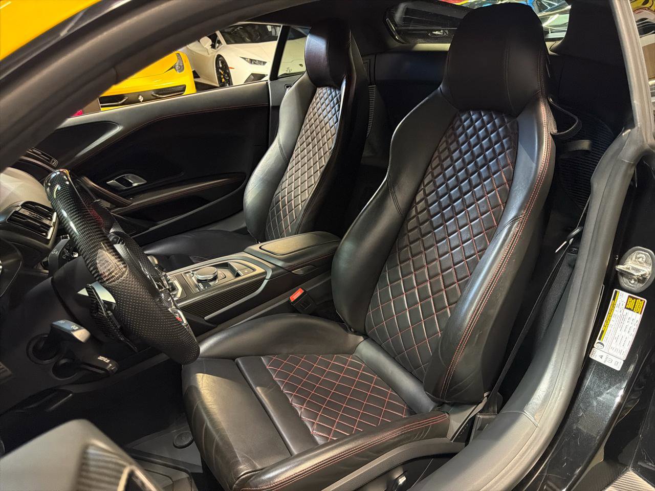 Used 2017 Audi R8 V10 plus image 22