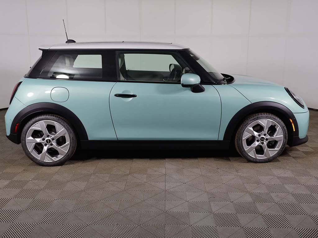 Used 2025 MINI Cooper S image 15