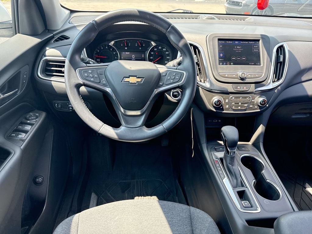 Used 2022 Chevrolet Equinox LT AWD/4WD image 14