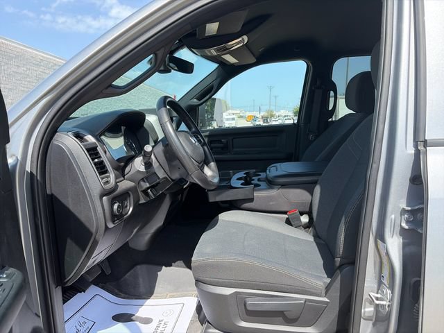 Used 2024 RAM 2500 Tradesman w/ Chrome Appearance Group AWD/4WD image 10