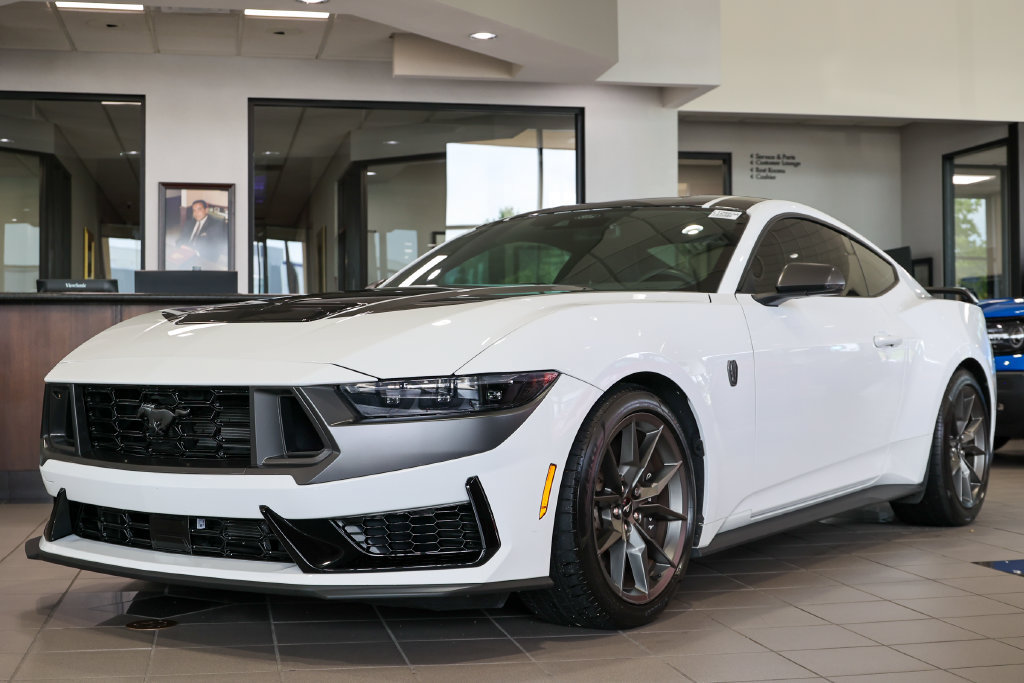 Certified 2025 Ford Mustang Dark Horse RWD image 14
