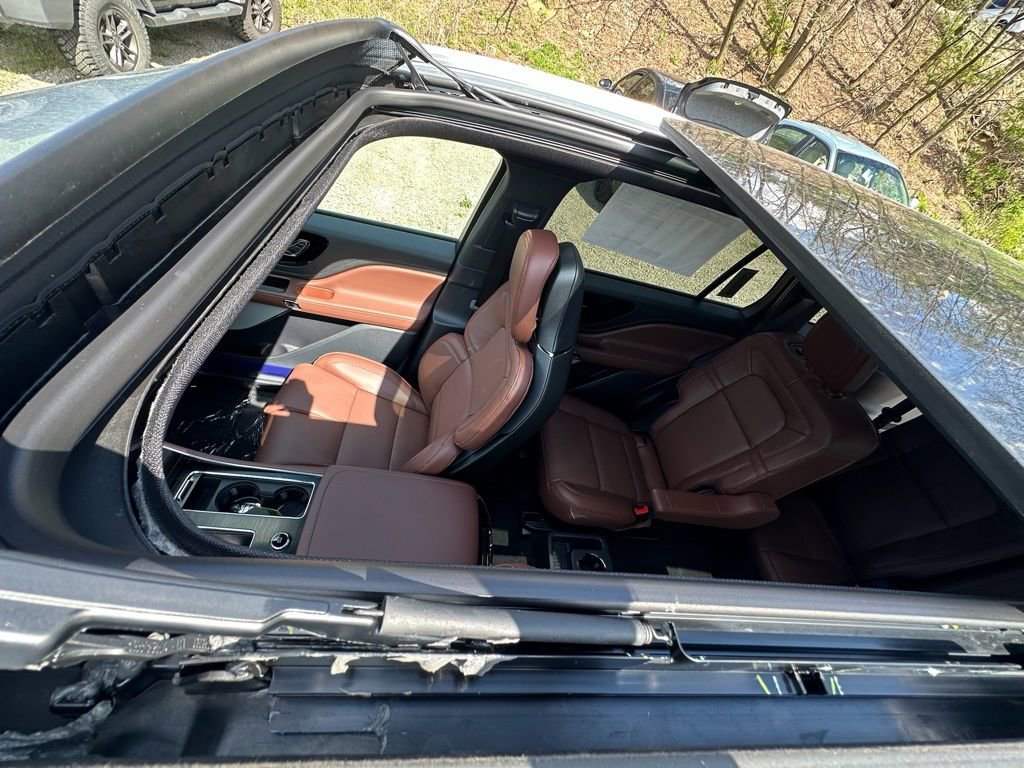 New 2026 Lincoln Aviator Reserve AWD/4WD image 6