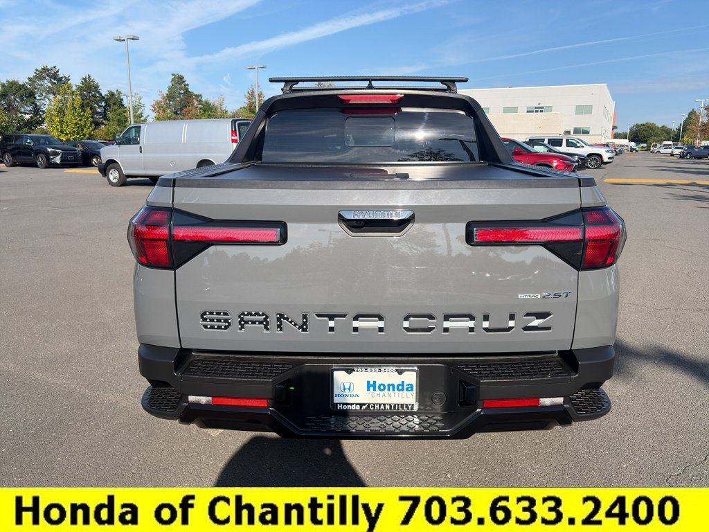 Used 2024 Hyundai Santa Cruz Night AWD/4WD image 6