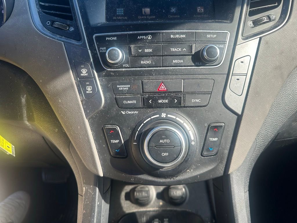 Used 2017 Hyundai Santa Fe Sport image 9