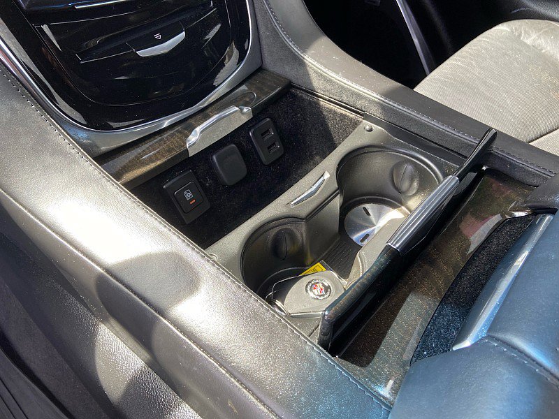 Used 2016 Cadillac Escalade ESV Platinum image 16