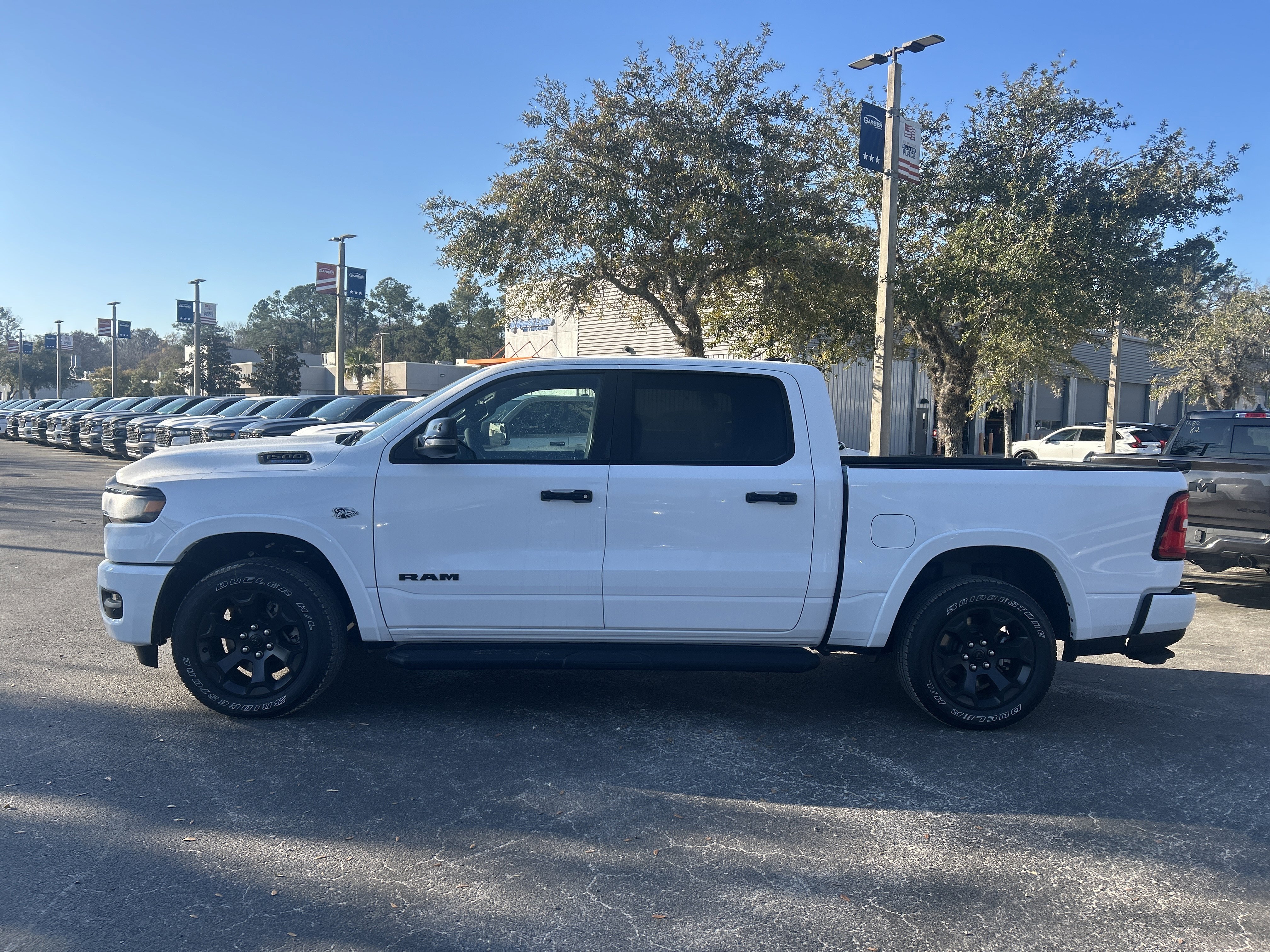 New 2026 RAM 1500 4x4 Crew Cab image 4