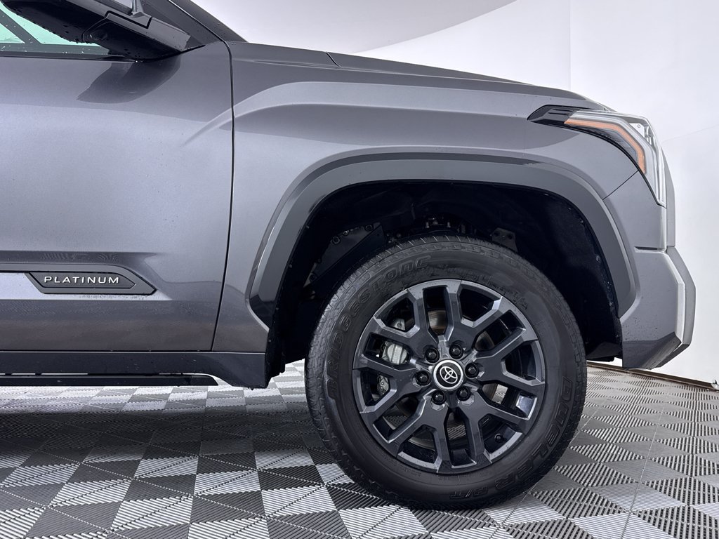 Used 2024 Toyota Tundra Platinum AWD/4WD image 18