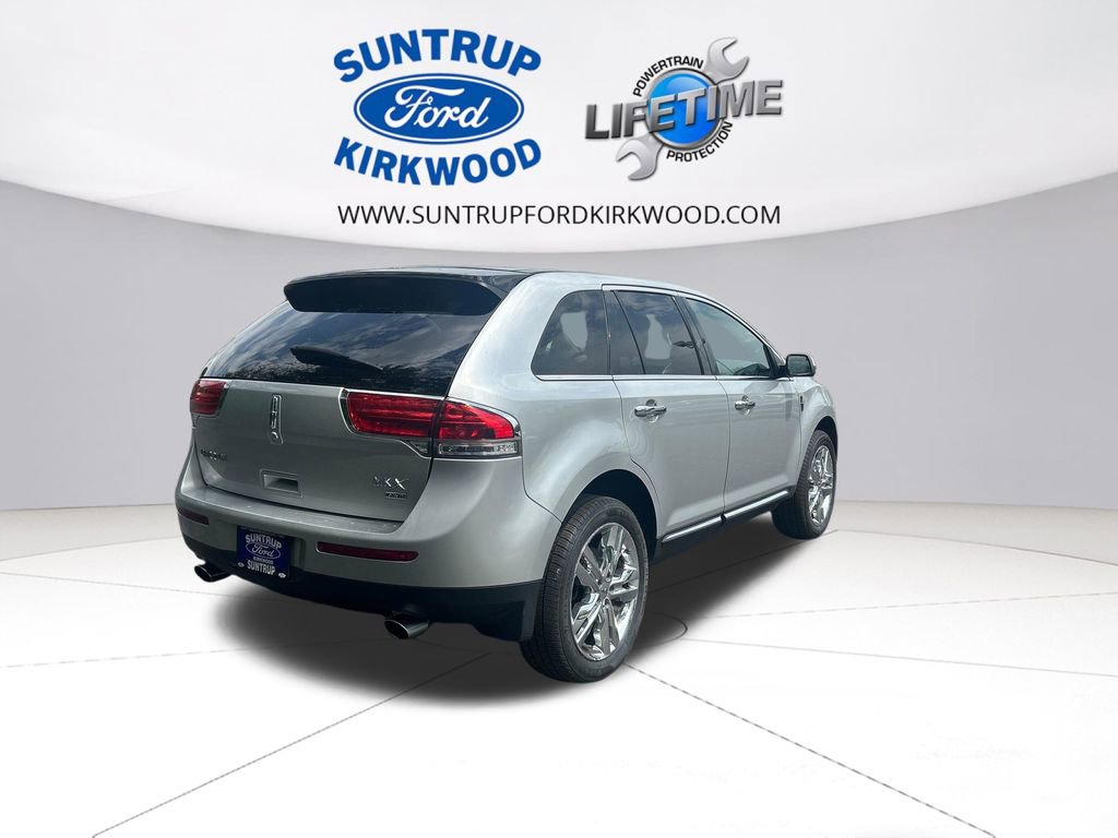 Used 2015 Lincoln MKX AWD w/ Equipment Group 102A image 6