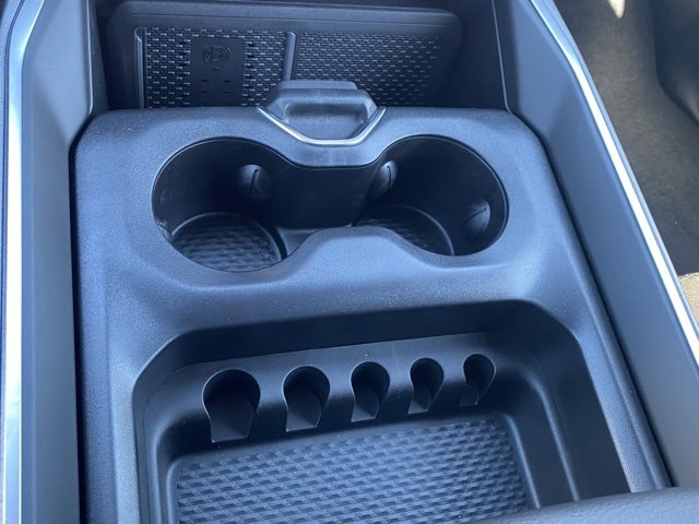 New 2026 RAM 1500 4x4 Crew Cab image 24