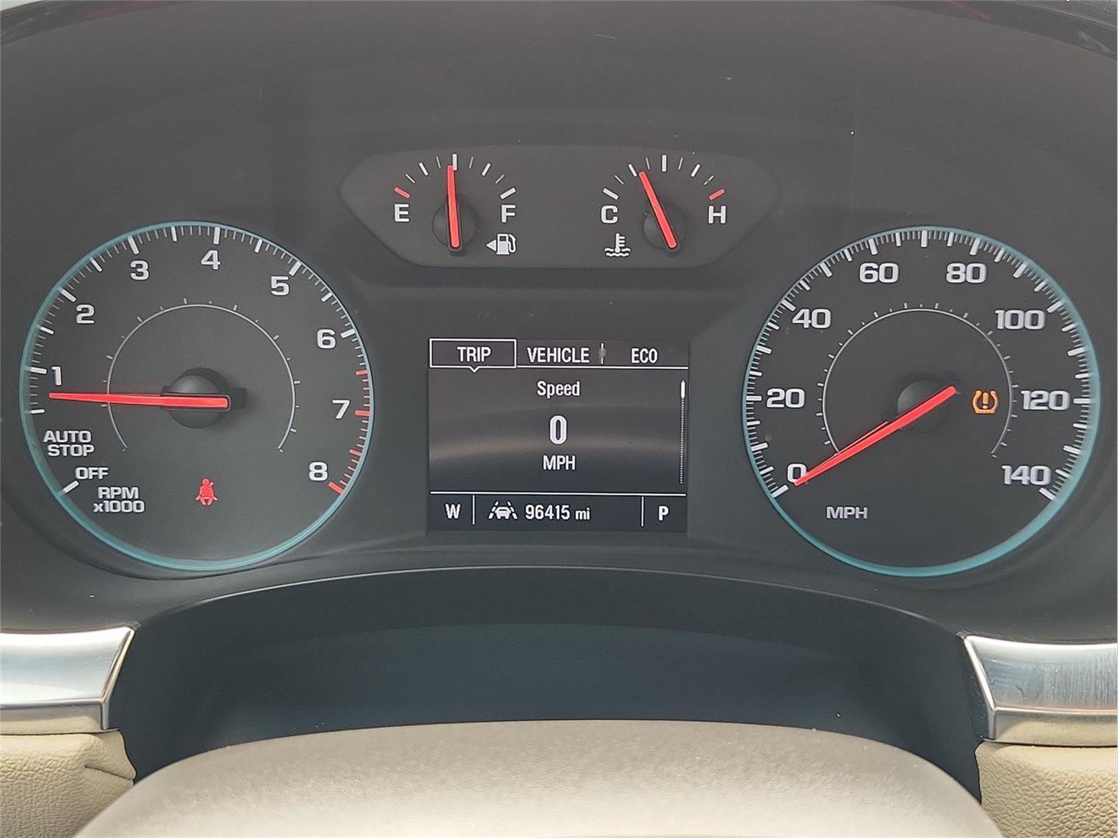 Used 2024 Chevrolet Traverse LS w/ Safety Package FWD image 12