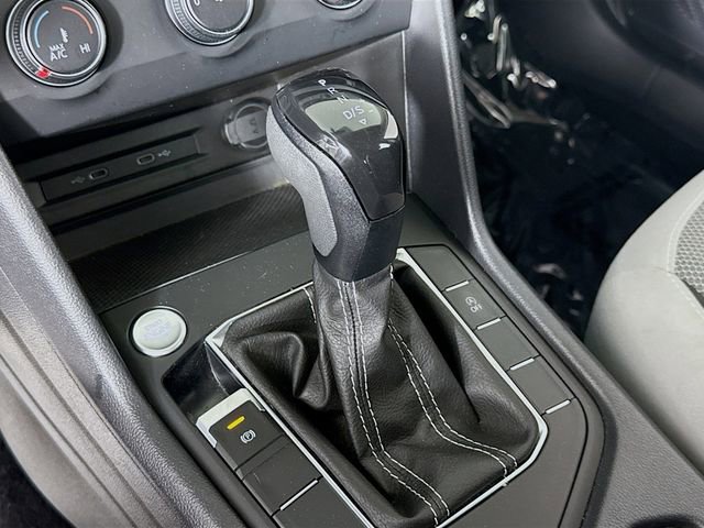 Used 2022 Volkswagen Taos S image 16