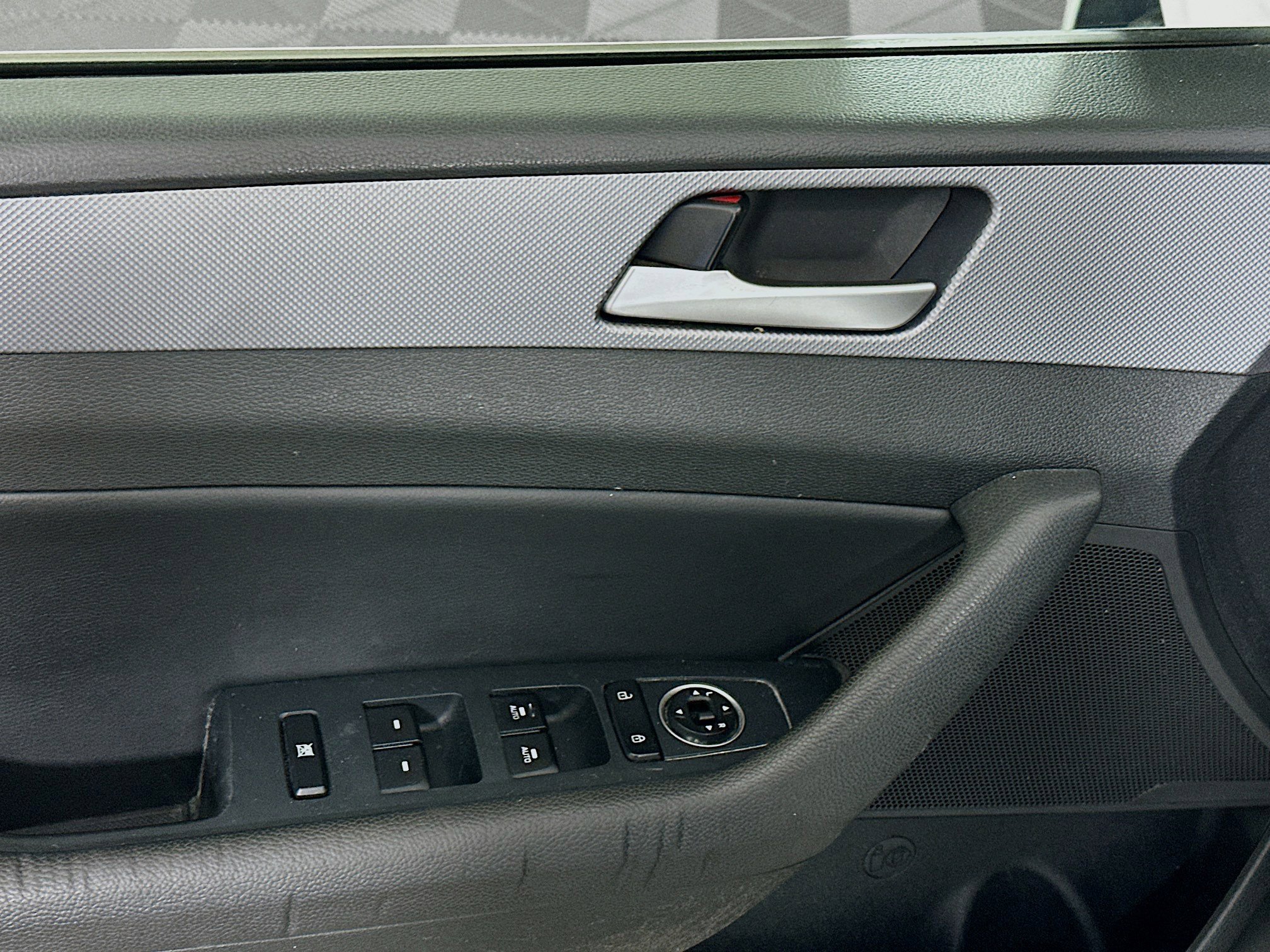 Used 2019 Hyundai Sonata SEL image 15