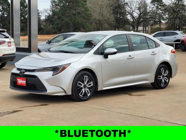 Used 2024 Toyota Corolla LE image 4