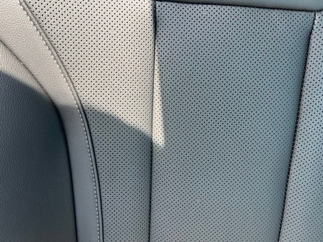 Used 2025 BMW 330i Sedan RWD image 39