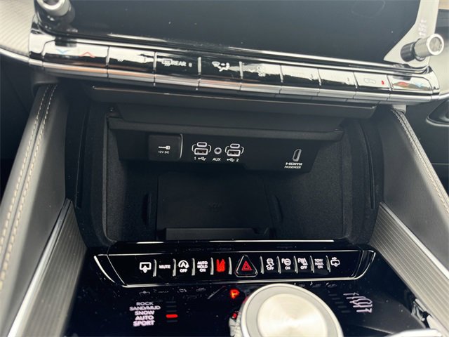 New 2024 Jeep Grand Wagoneer L Series II w/ Quick Order Packagew 28T image 35