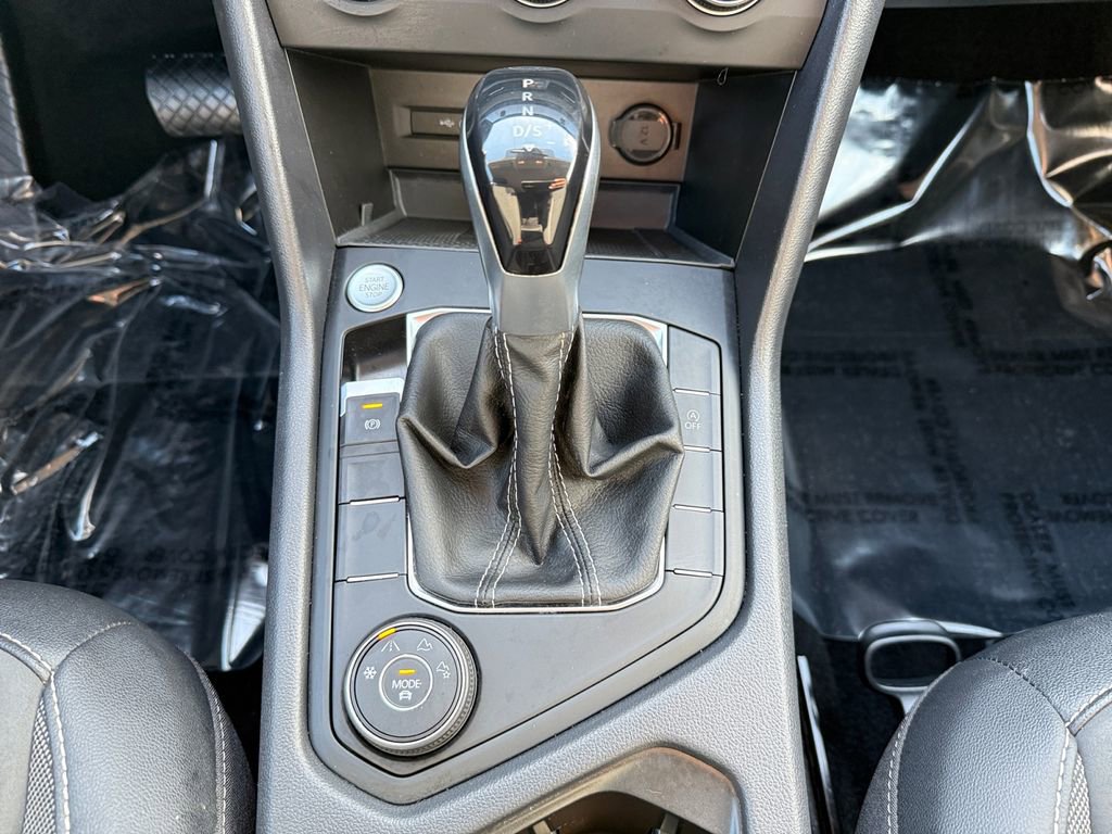 Used 2022 Volkswagen Taos SE w/ IQ.Drive SE Package image 19