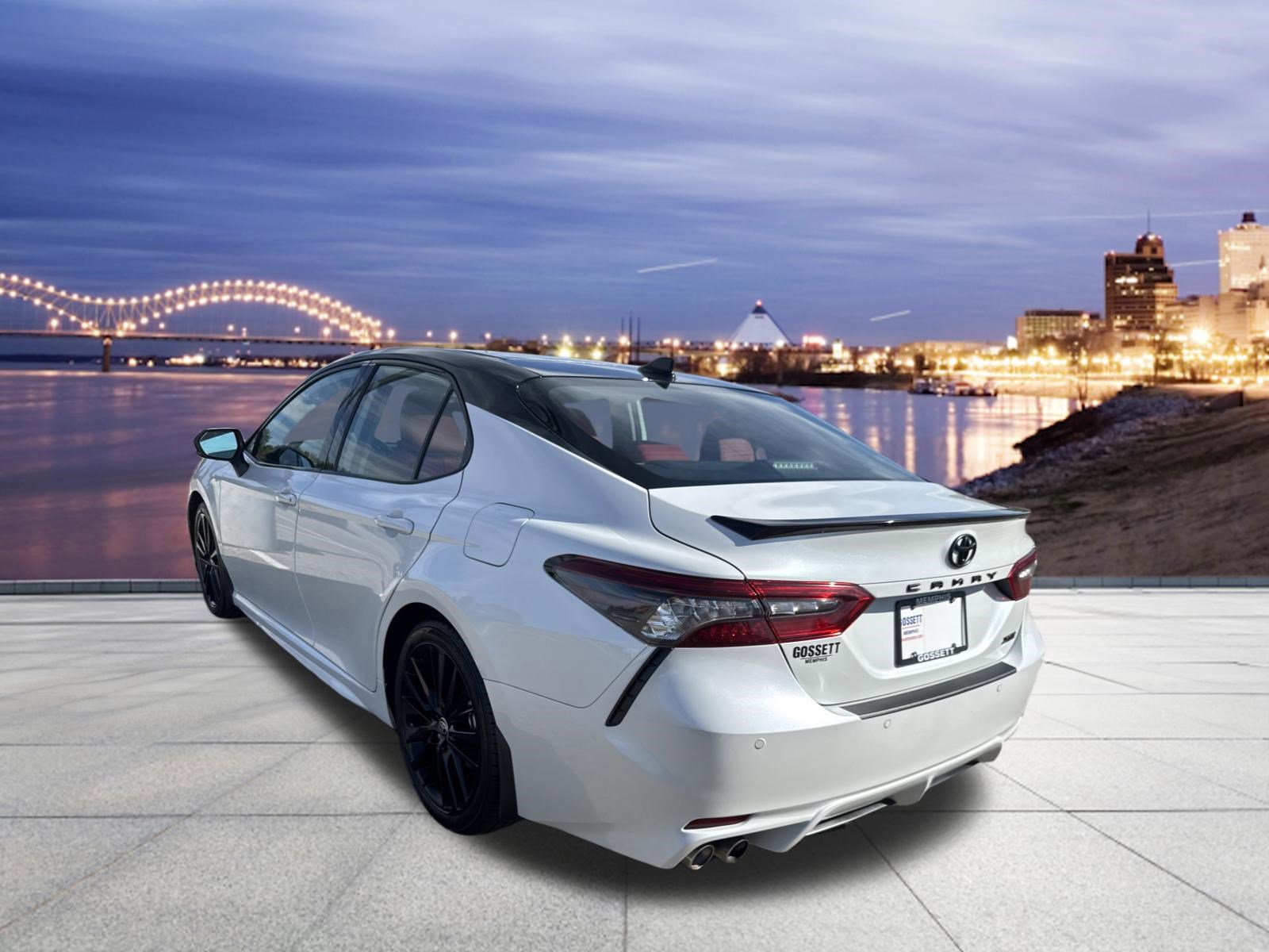 Used 2024 Toyota Camry XSE image 3