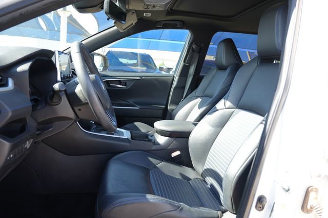 Used 2021 Toyota RAV4 XSE AWD/4WD image 7