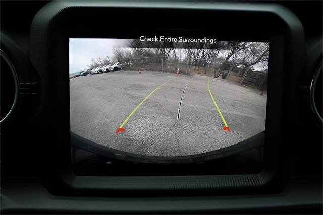 Used 2021 Jeep Wrangler Unlimited Sahara w/ Safety Group image 22