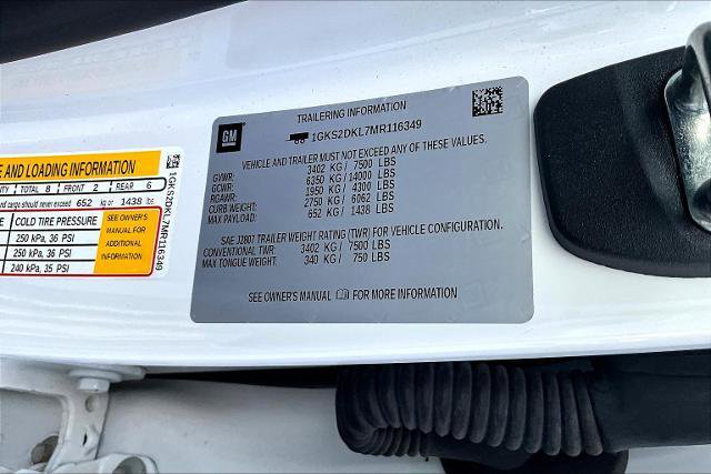 Used 2021 GMC Yukon Denali w/ Denali Premium Package image 19