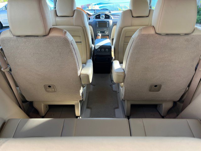 Used 2011 Buick Enclave CXL image 74
