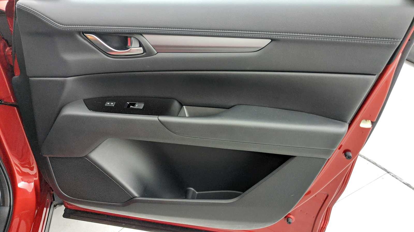 Used 2021 MAZDA CX-5 Touring image 22