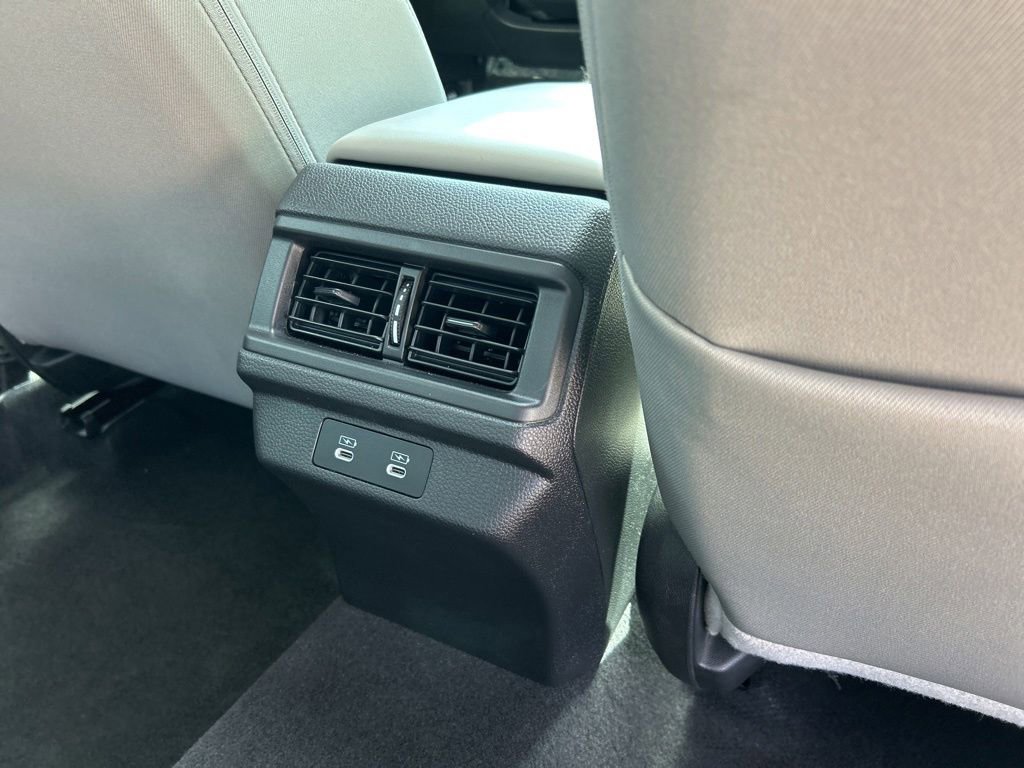 Used 2025 Honda Accord SE image 44