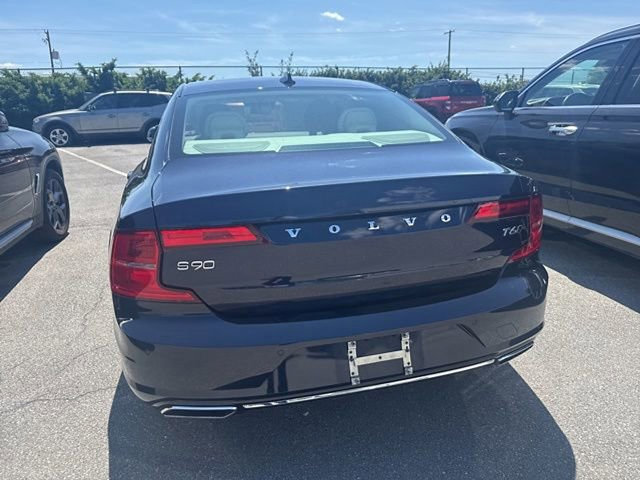 Used 2017 Volvo S90 T6 Momentum w/ Vision Package AWD/4WD image 8