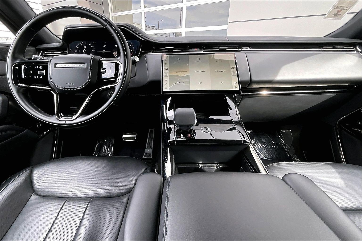 Used 2024 Land Rover Range Rover Sport Dynamic SE image 15