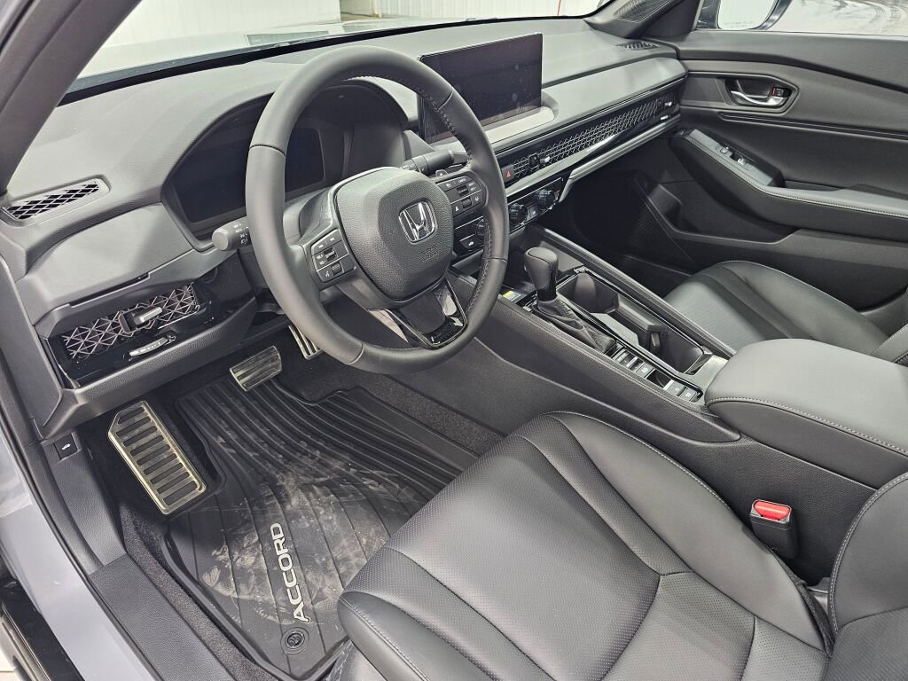 New 2025 Honda Accord Sport image 21