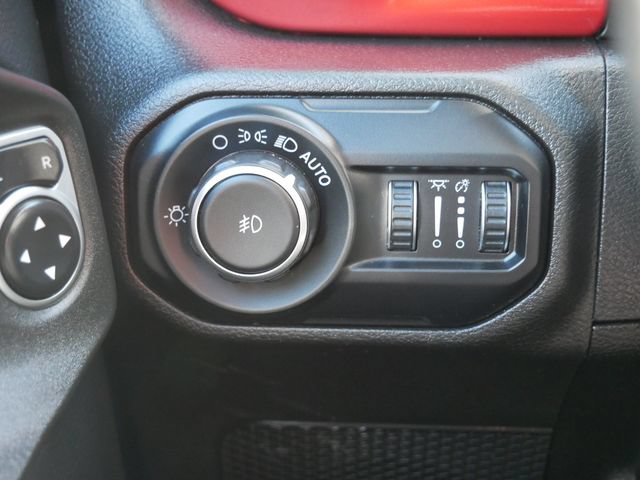 Used 2019 Jeep Wrangler Unlimited Rubicon AWD/4WD image 24