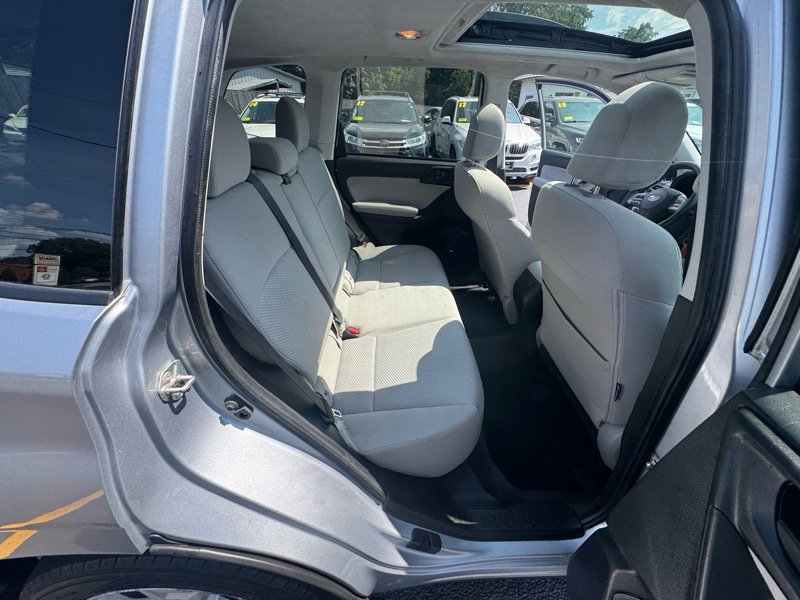 Used 2015 Subaru Forester 2.5i Premium w/ All-Weather Package image 12
