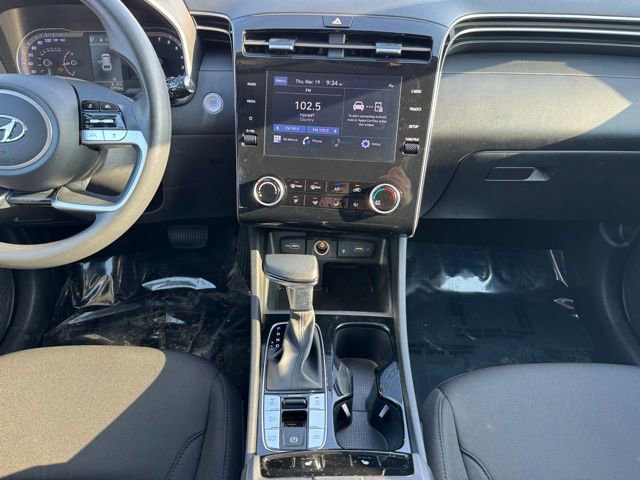 Used 2023 Hyundai Tucson SEL image 2