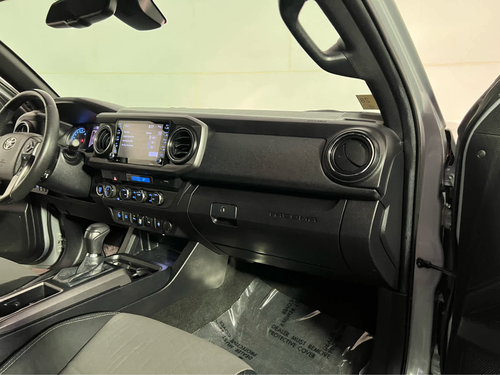 Used 2021 Toyota Tacoma TRD Off-Road w/ Technology Package image 25