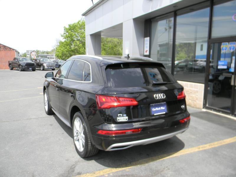 Used 2018 Audi Q5 2.0T Premium Plus w/ Premium Plus Package AWD/4WD image 8