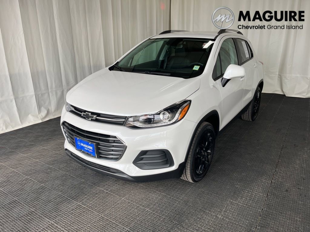Used 2022 Chevrolet Trax LT w/ Driver Confidence Package image 1