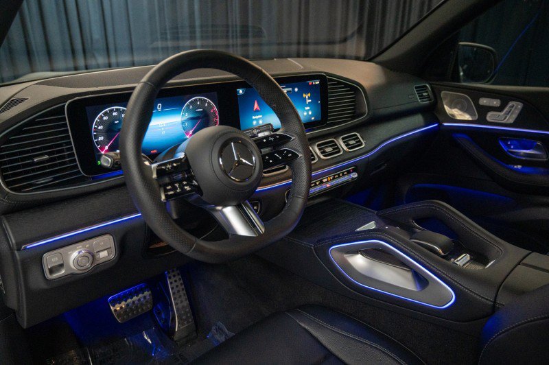 New 2026 Mercedes-Benz GLS 450 4MATIC image 18