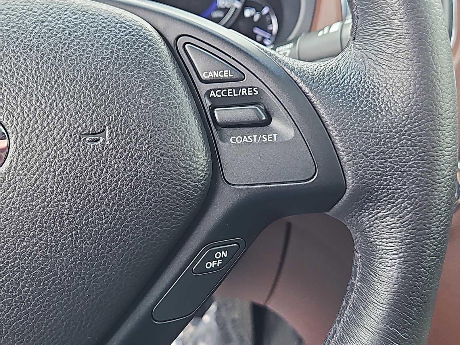 Used 2015 INFINITI QX50 Journey w/ Premium Package image 24