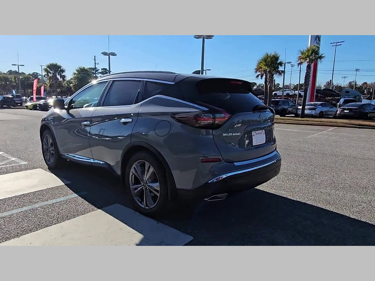 Used 2023 Nissan Murano Platinum w/ Cargo Package image 29