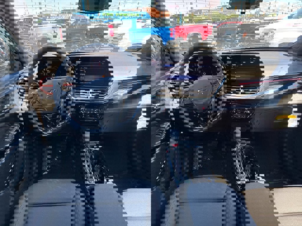 New 2025 Chevrolet Trax RS w/ Driver Confidence Package image 18